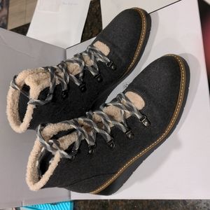 Dr. Scholl's so cozy ankle bootie